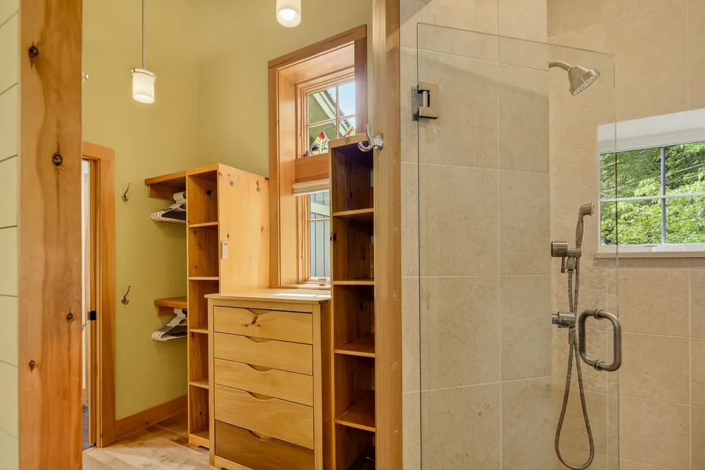 202 Sterlingtown Lane Union ME 04862
