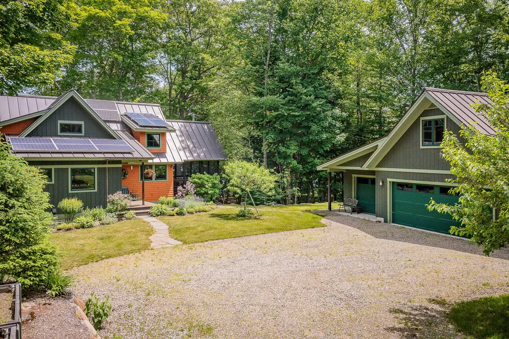202 Sterlingtown Lane Union ME 04862