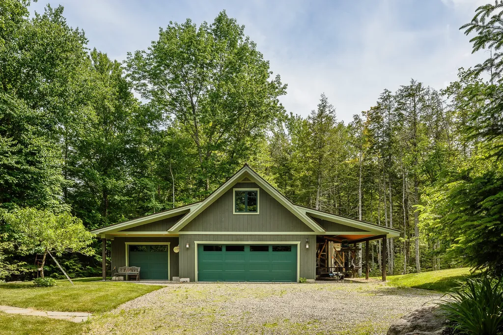 202 Sterlingtown Lane Union ME 04862