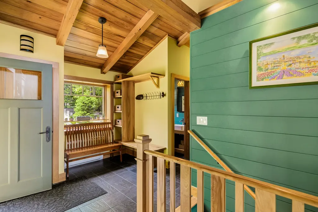 202 Sterlingtown Lane Union ME 04862