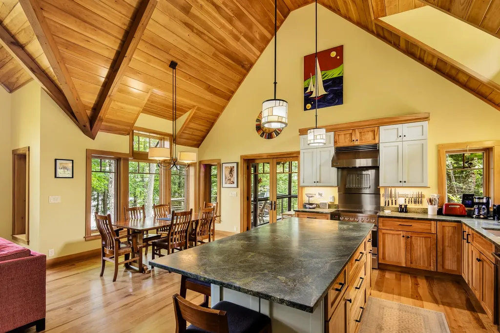 202 Sterlingtown Lane Union ME 04862