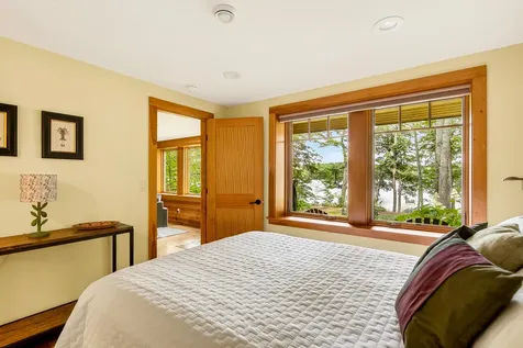202 Sterlingtown Lane Union ME 04862
