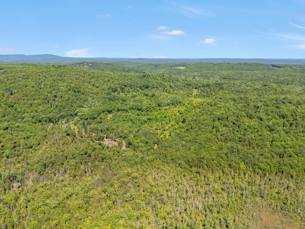 150 Knox Hill Road Fayette ME 04349