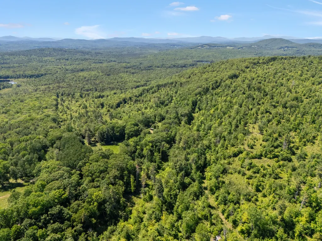 150 Knox Hill Road Fayette ME 04349