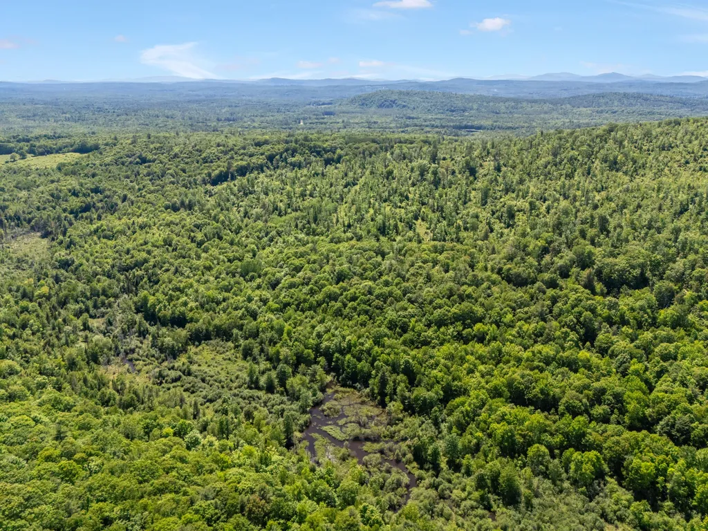 150 Knox Hill Road Fayette ME 04349