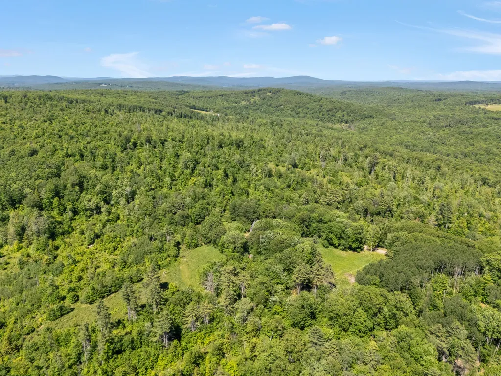 150 Knox Hill Road Fayette ME 04349