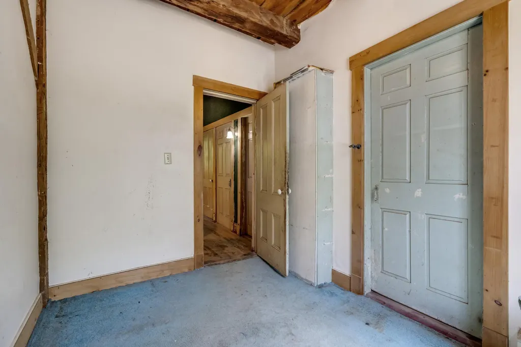150 Knox Hill Road Fayette ME 04349