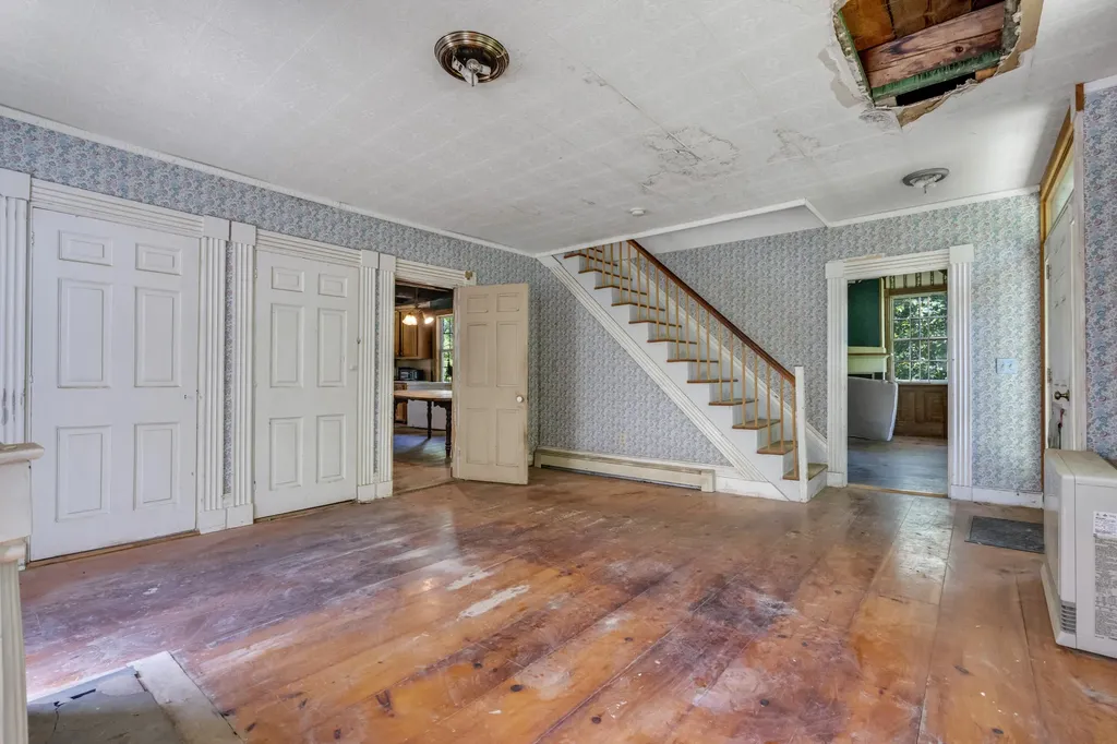 150 Knox Hill Road Fayette ME 04349