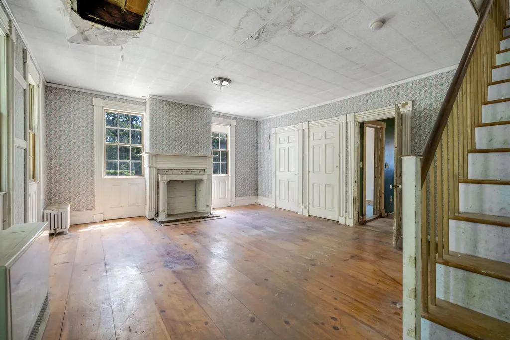 150 Knox Hill Road Fayette ME 04349