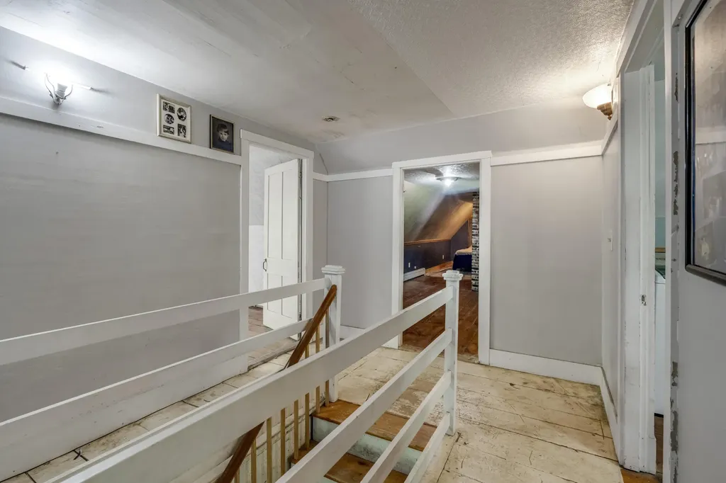 150 Knox Hill Road Fayette ME 04349