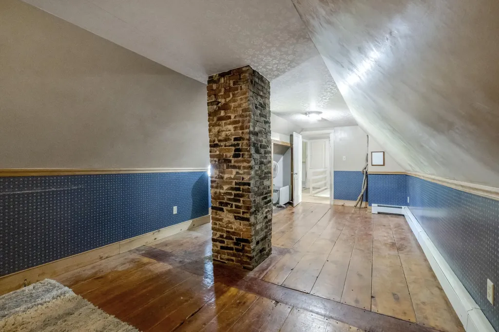 150 Knox Hill Road Fayette ME 04349