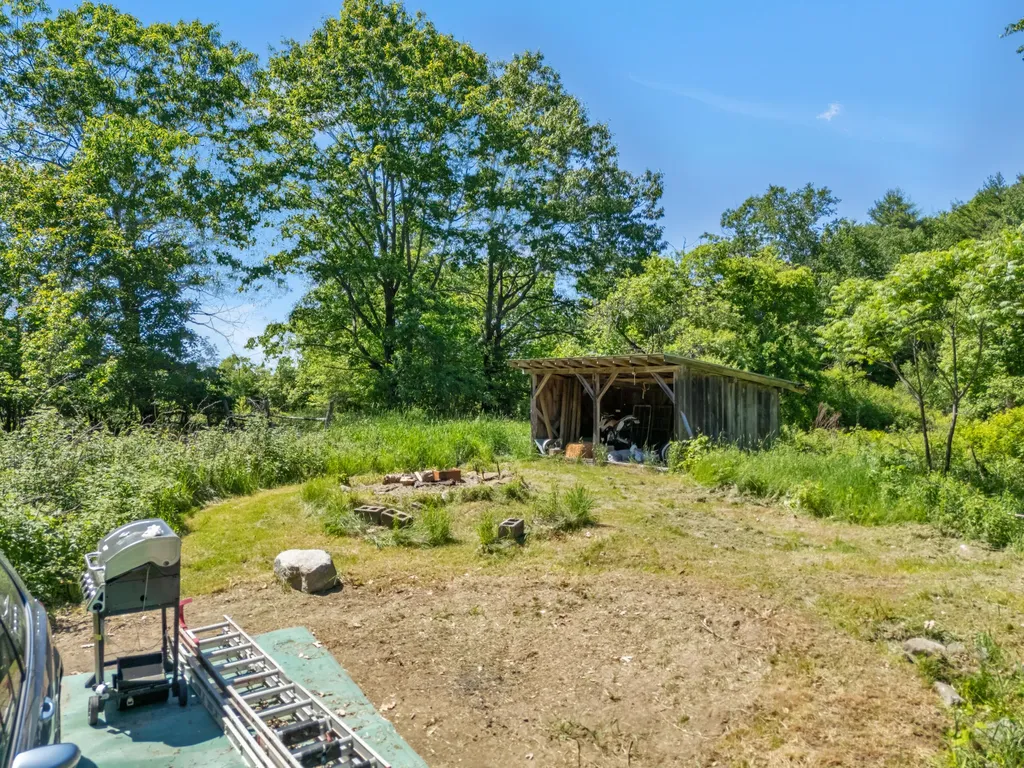 150 Knox Hill Road Fayette ME 04349