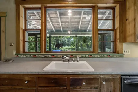 150 Knox Hill Road Fayette ME 04349