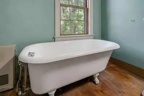 150 Knox Hill Road Fayette ME 04349