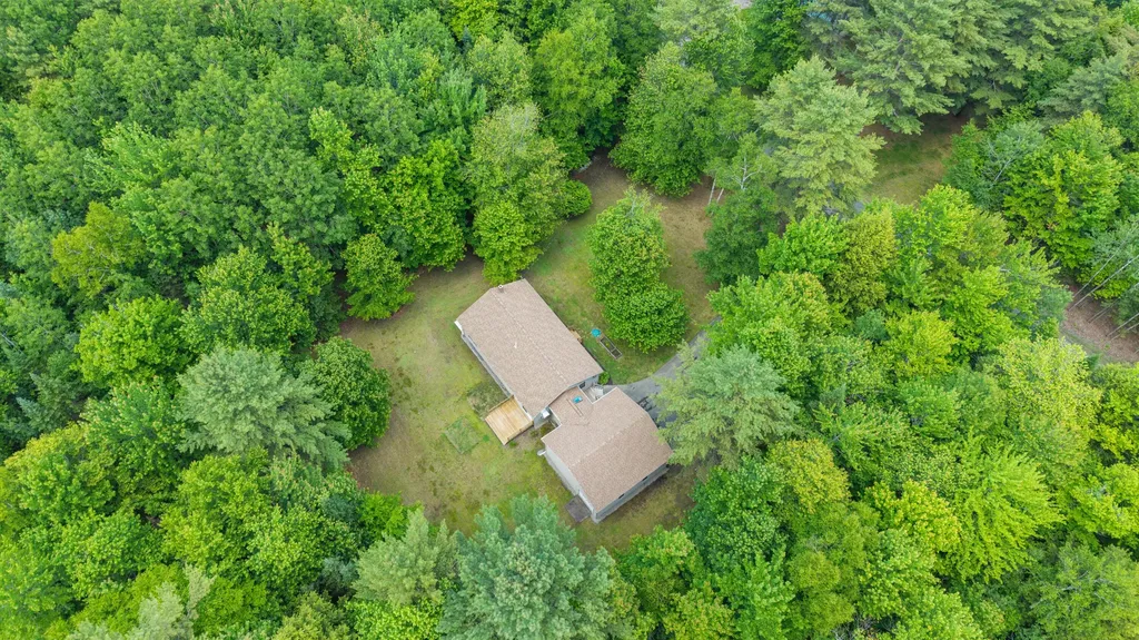 12 Russell Drive Sidney ME 04330