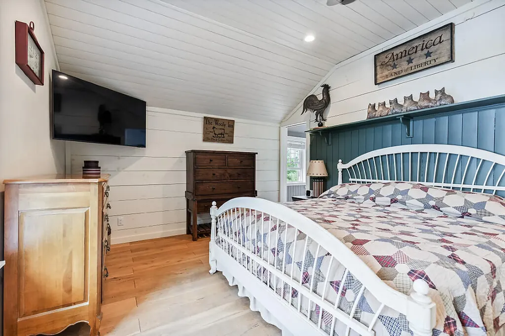13 Cooper Road Chesterville ME 04938
