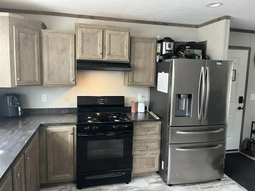 5 Sunset Drive Standish ME 04084