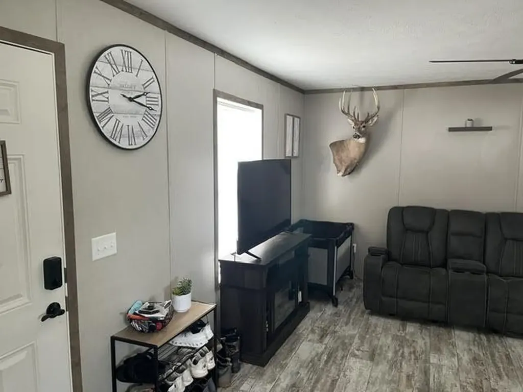 5 Sunset Drive Standish ME 04084