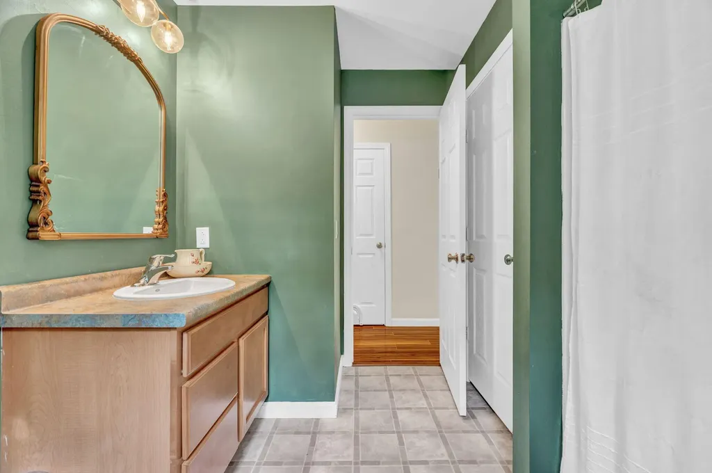 79 Greenwood Avenue Warren ME 04864