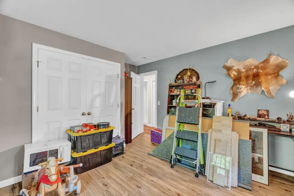 79 Greenwood Avenue Warren ME 04864