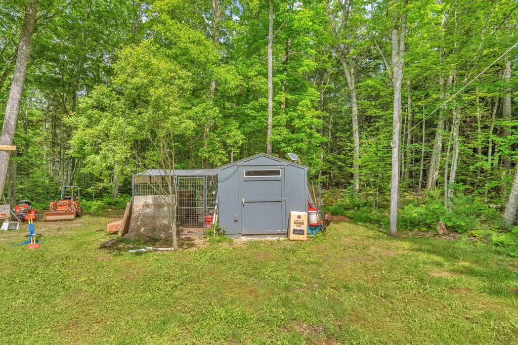 79 Greenwood Avenue Warren ME 04864