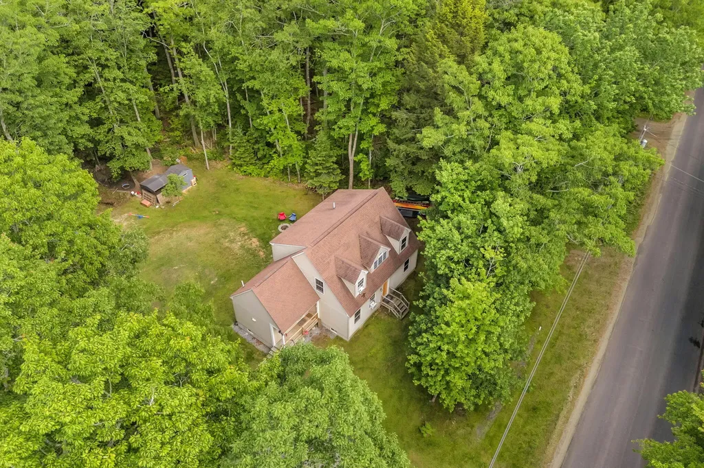 79 Greenwood Avenue Warren ME 04864
