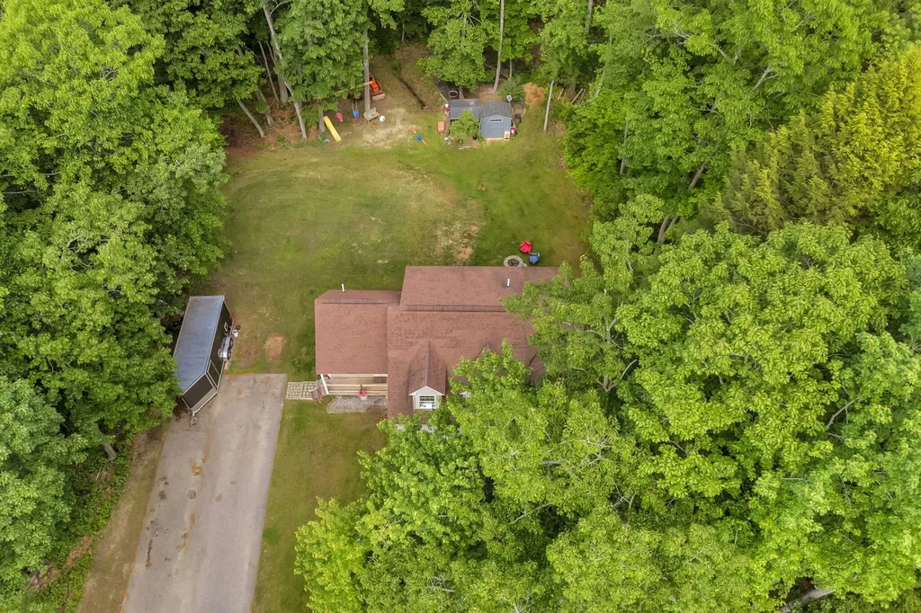 79 Greenwood Avenue Warren ME 04864