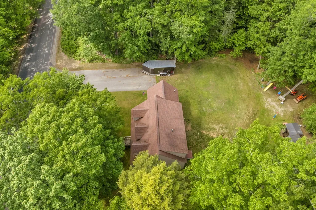 79 Greenwood Avenue Warren ME 04864