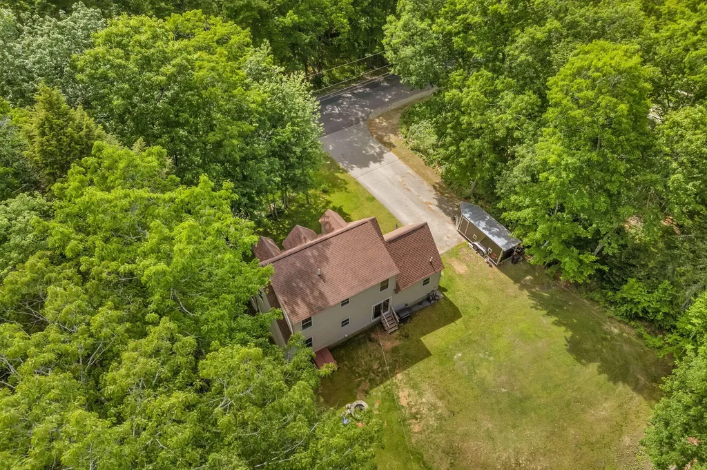 79 Greenwood Avenue Warren ME 04864