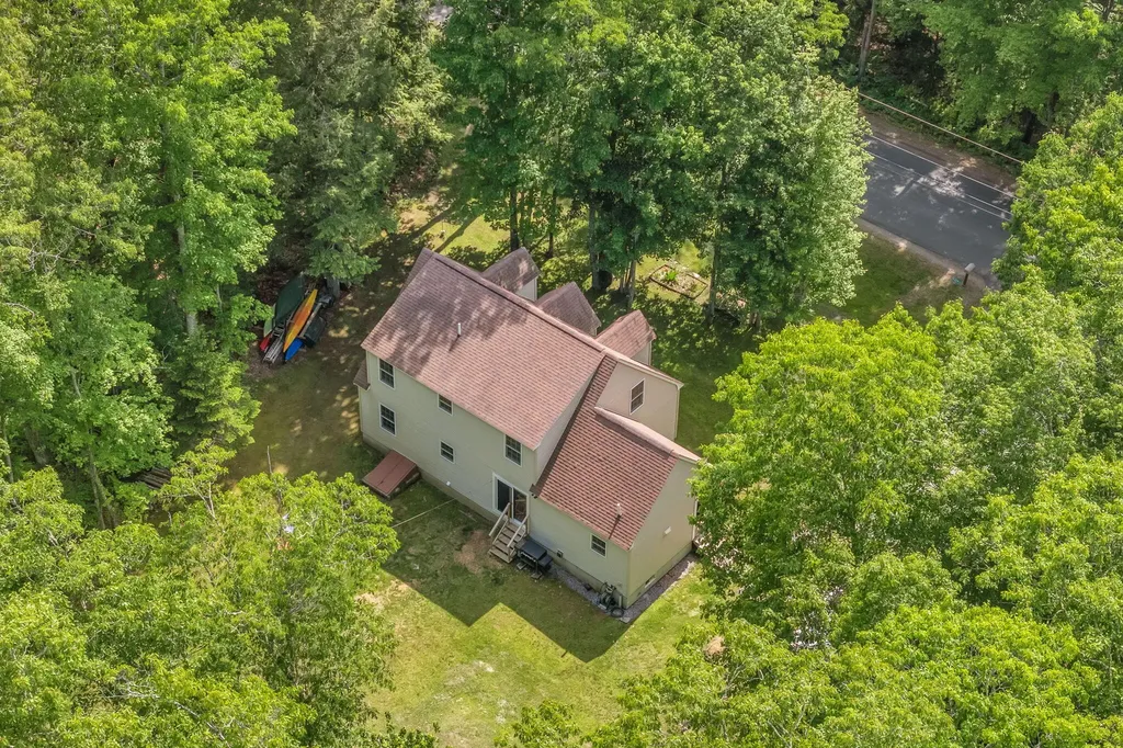 79 Greenwood Avenue Warren ME 04864