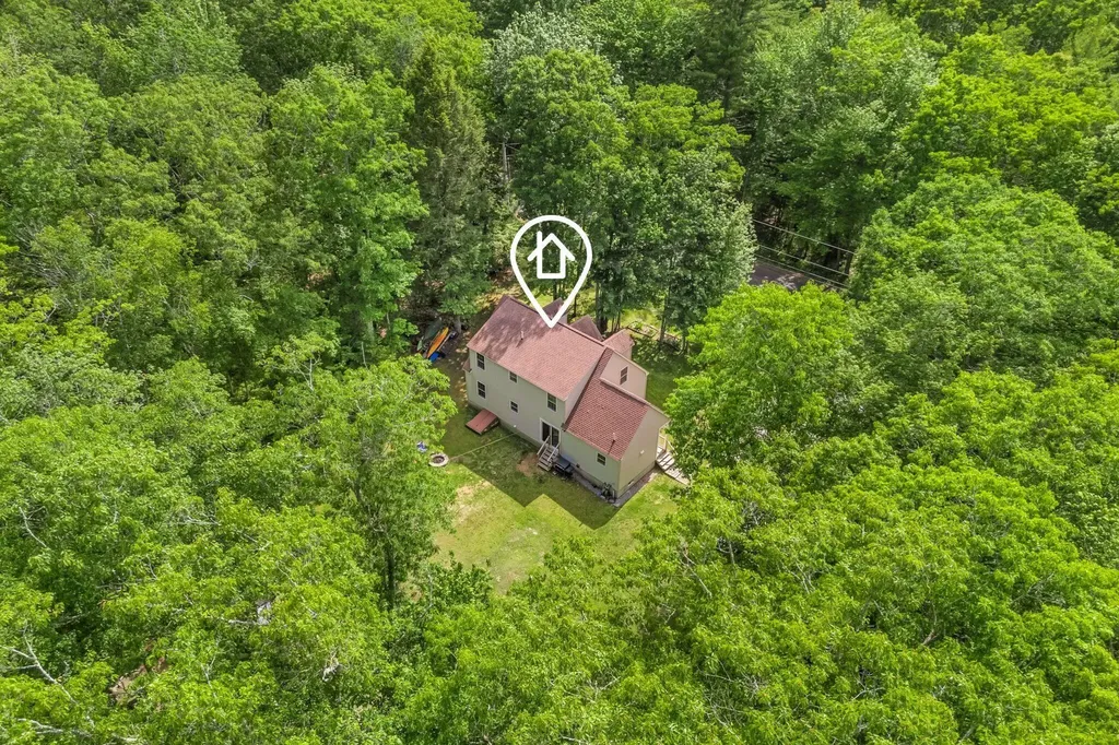 79 Greenwood Avenue Warren ME 04864