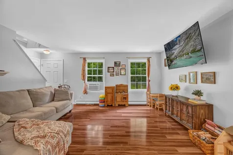 79 Greenwood Avenue Warren ME 04864