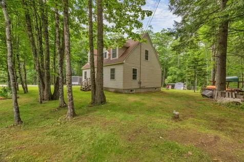 79 Greenwood Avenue Warren ME 04864