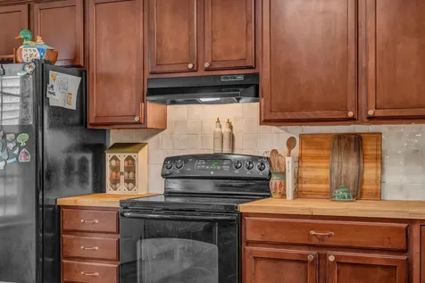 79 Greenwood Avenue Warren ME 04864