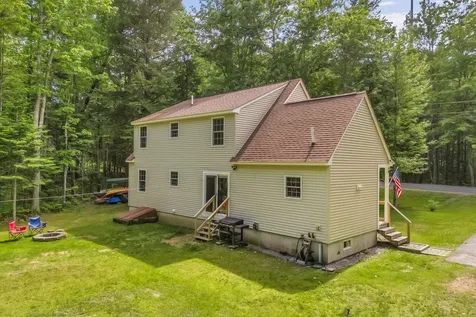 79 Greenwood Avenue Warren ME 04864