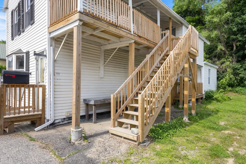 246 Lincoln Street Lewiston ME 04240