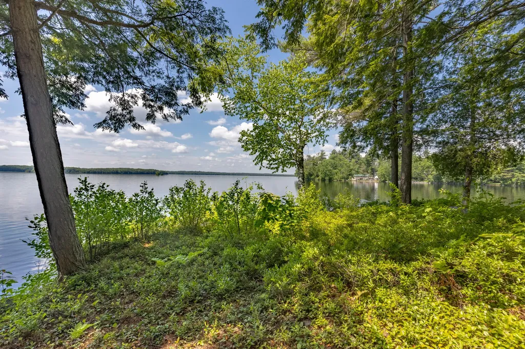 275 Birch Tree Drive Hudson ME 04449