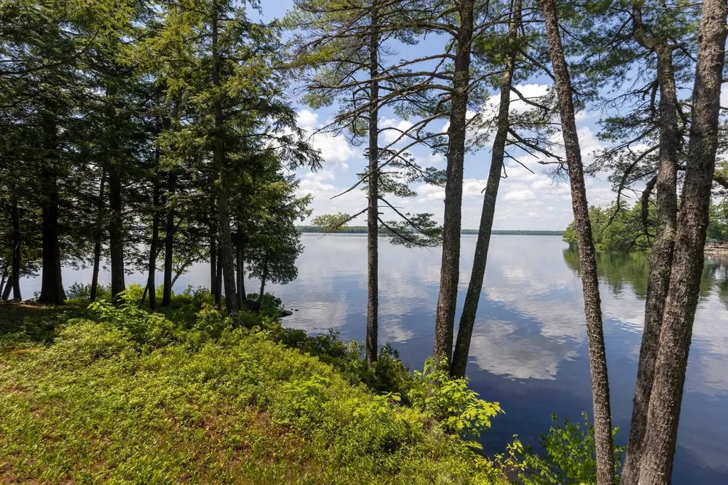 275 Birch Tree Drive Hudson ME 04449