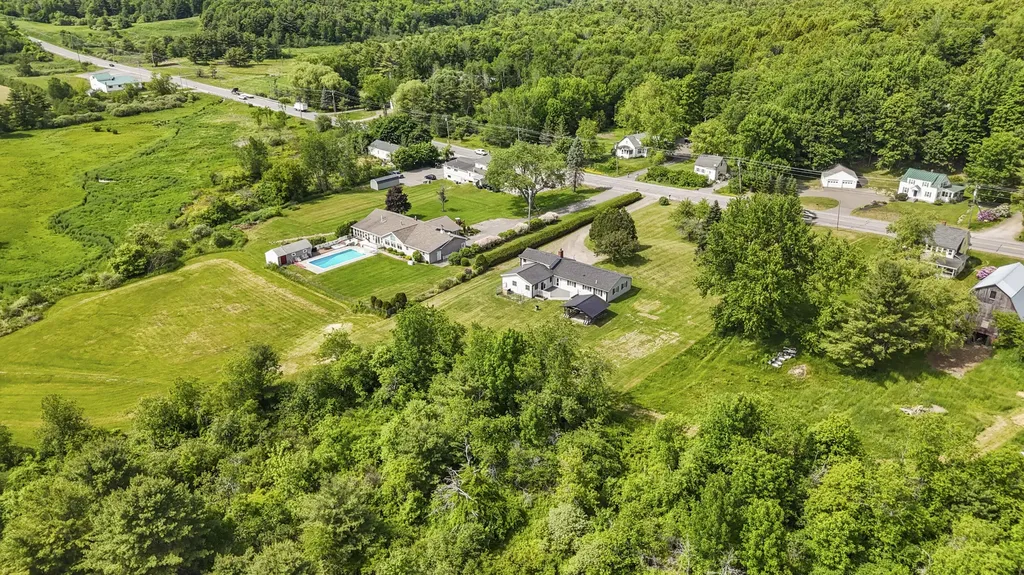 446 Eastern Avenue Augusta ME 04330