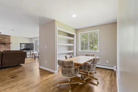 446 Eastern Avenue Augusta ME 04330
