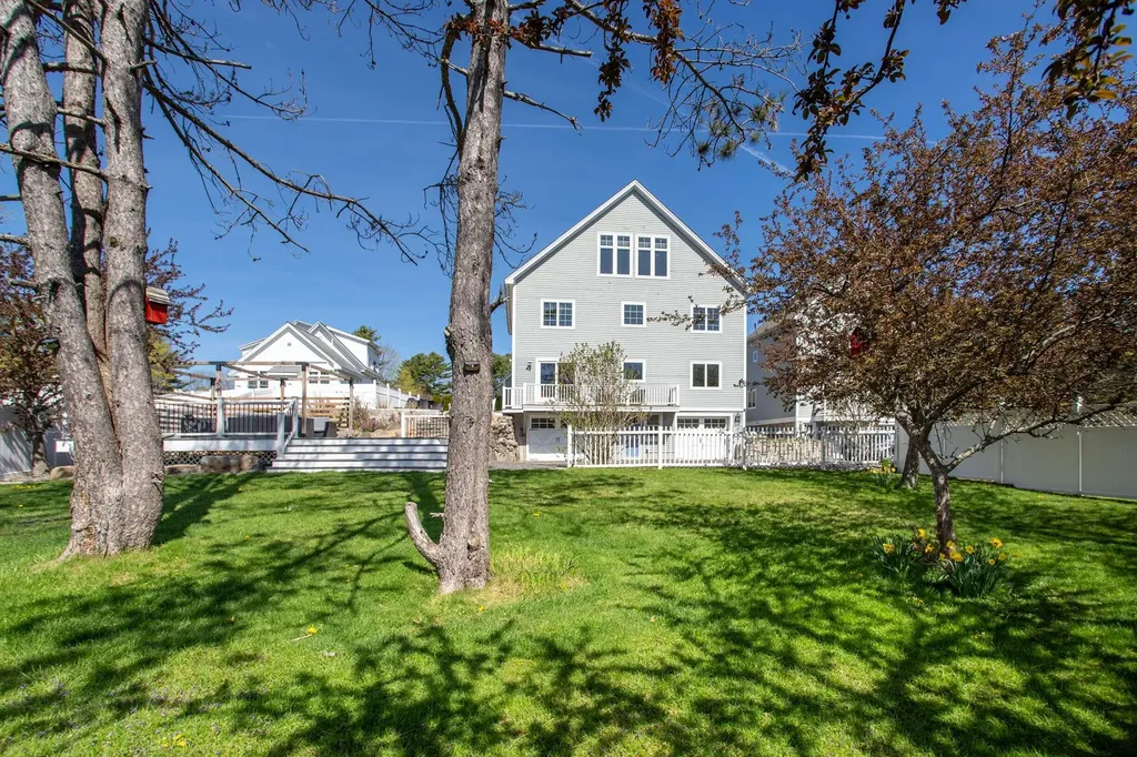 263 Long Sands Road York ME 03909