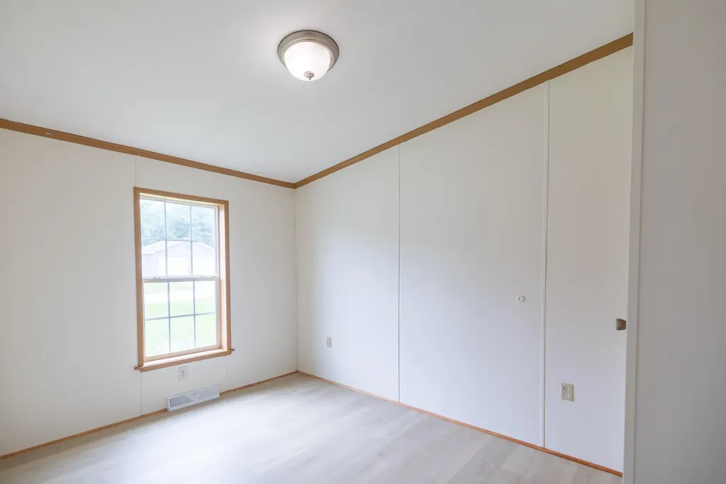 71 Amy Street Poland ME 04274