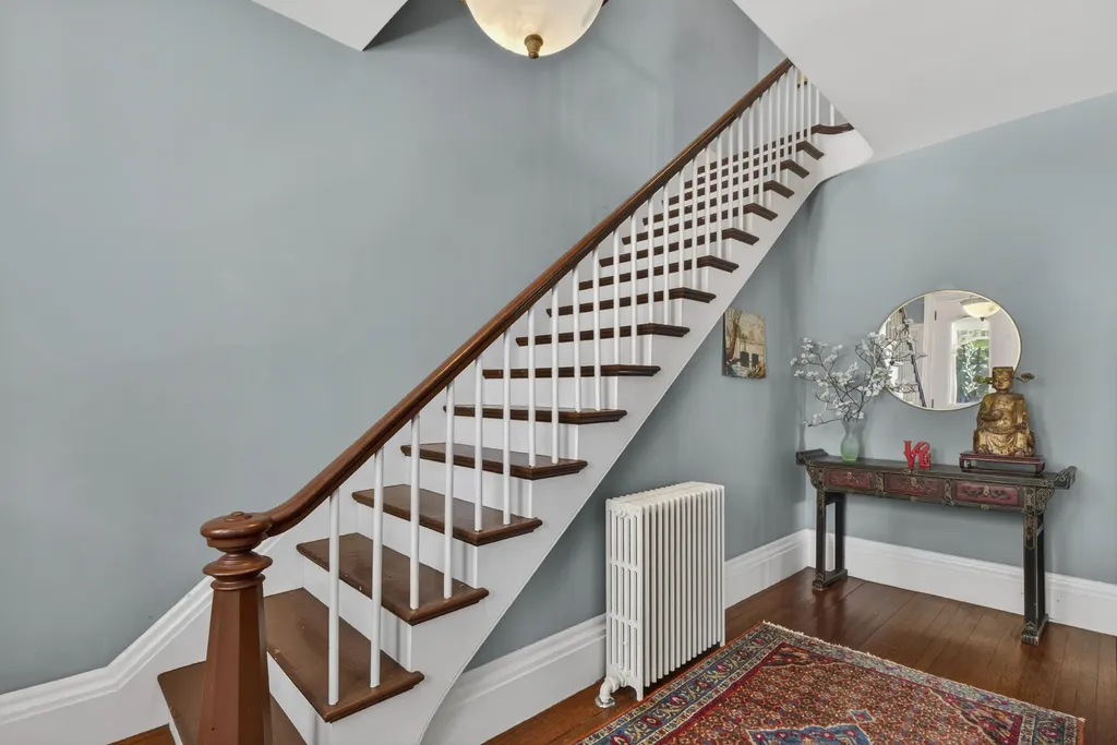 49 Talbot Avenue Rockland ME 04841
