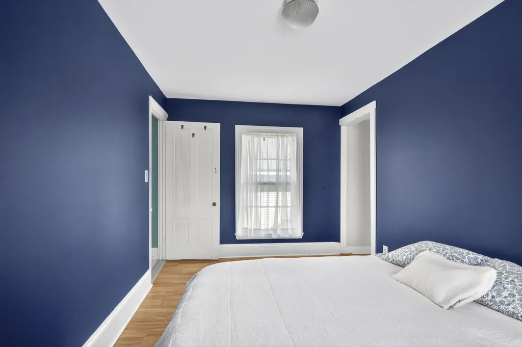 49 Talbot Avenue Rockland ME 04841