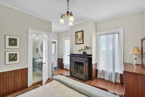 49 Talbot Avenue Rockland ME 04841