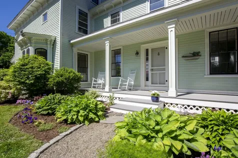 49 Talbot Avenue Rockland ME 04841