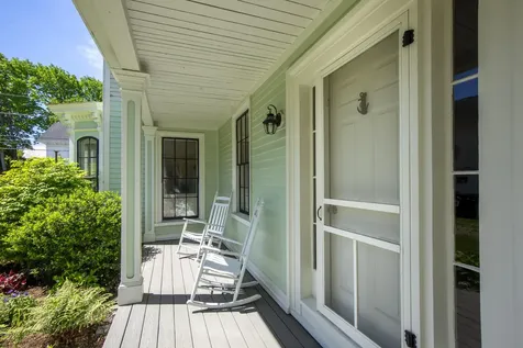 49 Talbot Avenue Rockland ME 04841