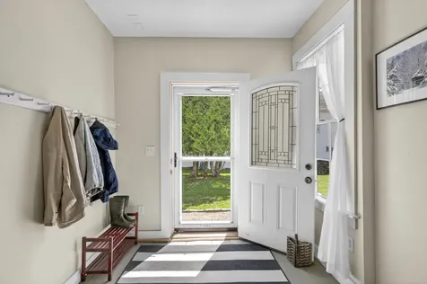 49 Talbot Avenue Rockland ME 04841