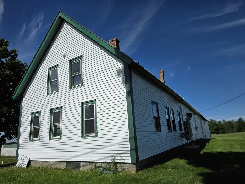 696 Corinna Center Road Corinna ME 04928