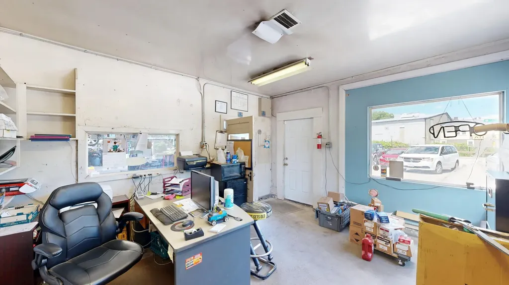 61 Lincoln Street Lewiston ME 04240